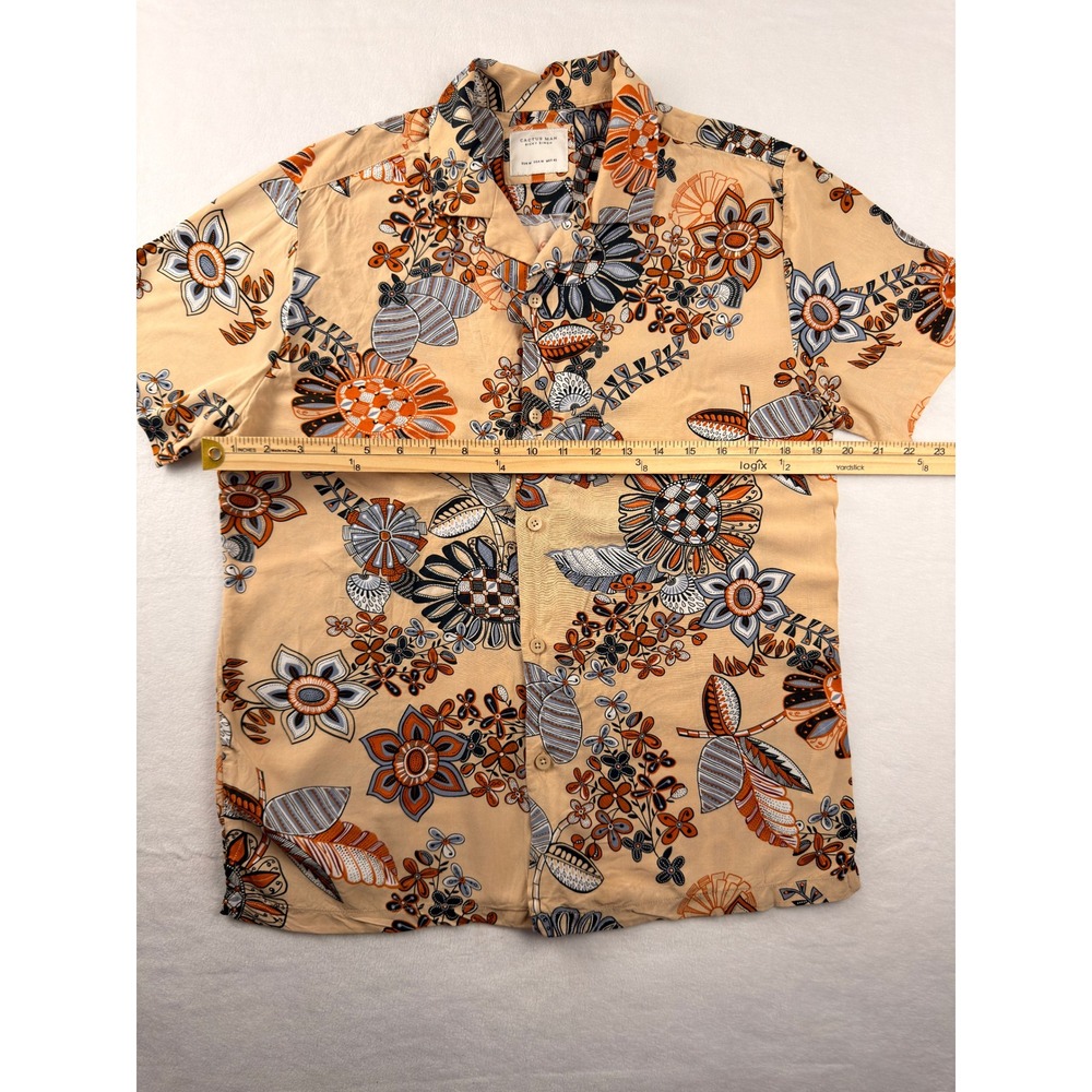 Cactus Man Ricky Singh Mens Medium Floral Viscose Short Sleeve Button Down Shirt